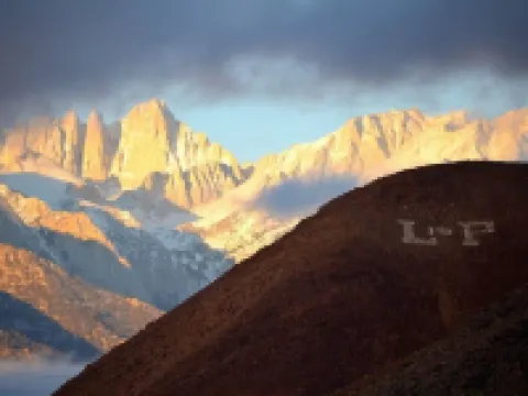 Mt Whitney View Home! Hotels in Lone Pine
