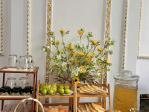 Queen's Motel Hotéis em Vỹ Dạ