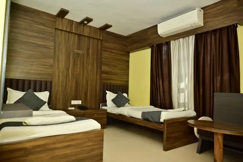 Jagat Hotel Hotels in Bagdogra