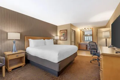 Best Western Plus Pavilions Hotels in Anaheim