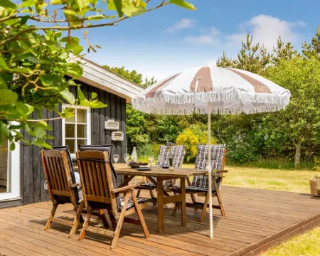 "Frederica" - 100m to the Fjord Hotels in Hurup