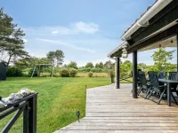 "Allie" - 150m from the Sea Hotels in Lolland