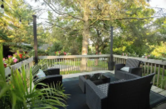 The Inn at Whitewing Farm