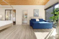 Biggest Backyard in Bodega Bay + Hot Tub