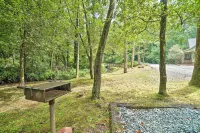 Hootenanny at Horton Creek Creekside Escape! - 3-Star