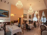Grand Hotel Oran Hôtels à : Oran