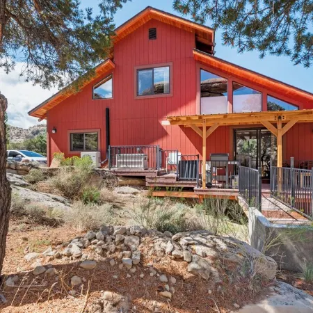 Canyon Wren Cottage, a True Couples Retreat