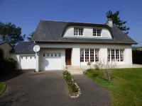 Stone House in Kersiny near the Beach