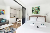 Cozy Apartment - 1Br/4P Montmartre / Sacre Coeur โรงแรมใกล้ลาซิกาล