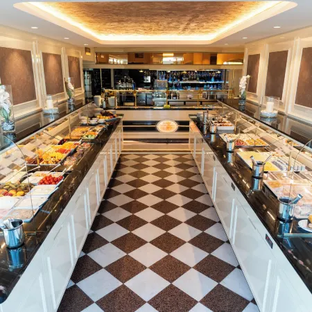 Hotel Strandperle Отели в г. Куксхафен