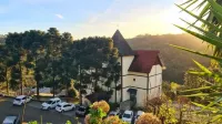 Sky Valle Hotel - Parkplatz
