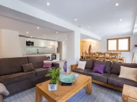 Chalet in Paradiski with Stunning Mountain Views