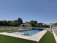 Stylish Stay by Sérignan Sea - Pool
