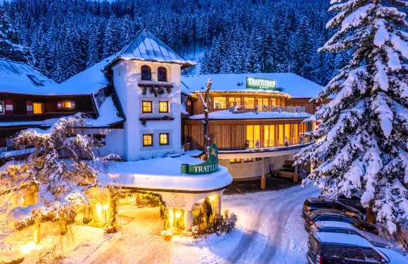 特拉勒霍夫酒店