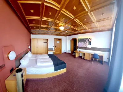 إيباتشر هوف Hotels near Schwabach