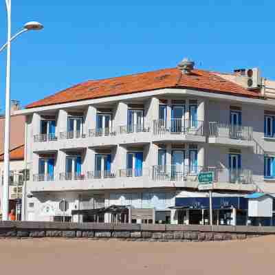 Hôtel de la Mer Hotel Exterior