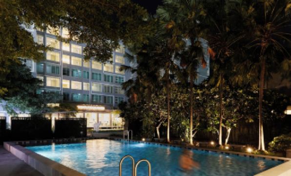 Sunday Platinum Suites