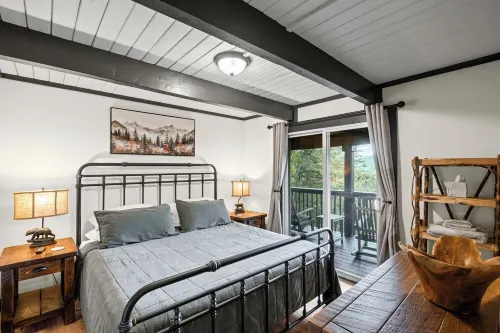 Rustic Charm with a Mountain View