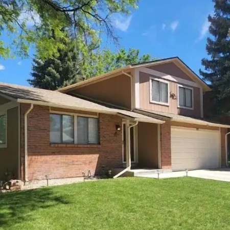 3Br Home with Hot Tub, Minutes to Denver & Boulder