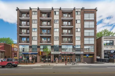 皇家特拉瑟酒店 鄰近Centre for Structural and Functional Genomics的酒店