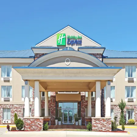 Holiday Inn Express & Suites MOUNTAIN HOME by IHG