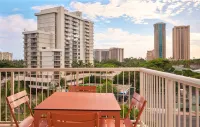 The Ambassador Hotel of Waikiki, Tapestry Collection by Hilton - Sea View