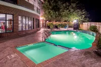 Holiday Inn Express & Suites ELGIN by IHG - Pools