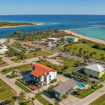 Royal Inn Beach Hutchinson Island
