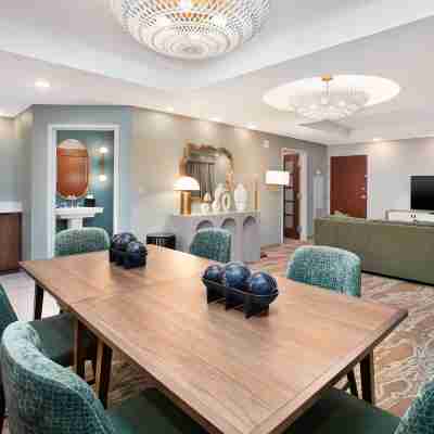 Embassy Suites by Hilton San Marcos Hotel Conference Center Rooms