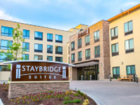 Staybridge Suites SEATTLE - FREMONT by IHG Hotels near Float Seattle (Greenlake)