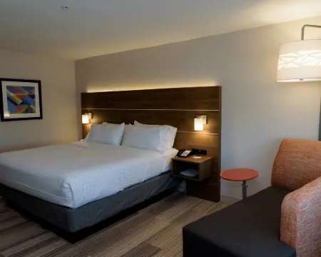 Holiday Inn Express & Suites MCKINNEY - FRISCO EAST by IHG Hoteles en McKinney