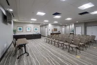 Staybridge Suites HOUSTON EAST - BAYTOWN by IHG - Pet friendly