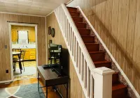 Charming 2-bedroom townhome in Coaldale close to St Lukes Hospital.