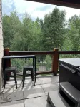 Luxury Condo - Private Hot Tub Overlooking Blue River