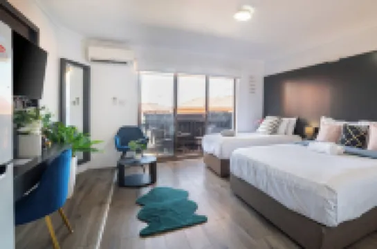 Motel 10 Hotels in Bankstown