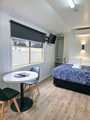 BIG4 Red Cliffs Caravan Park Hotels near Red Cliffs Historical Steam Railway