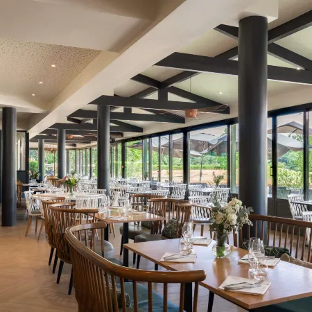 Hôtel Mercure Orléans Portes de Sologne Отели в г. Ардон