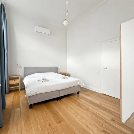 self check in Ixelles Apartment Retreat in the Heart of Brussels Отели в г. Иксель