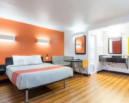 Motel 6 Riverside, CA - UCR East Hotels in Riverside