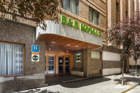 B&B HOTEL Zaragoza Royal