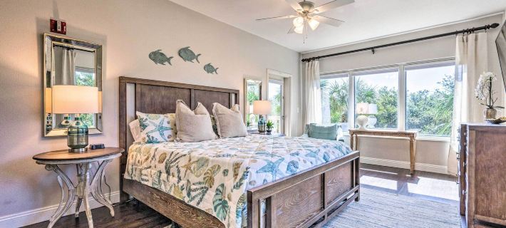 Classy Resort Condo w/ Balcony: Walk to Beach Hotels in Miramar Beach