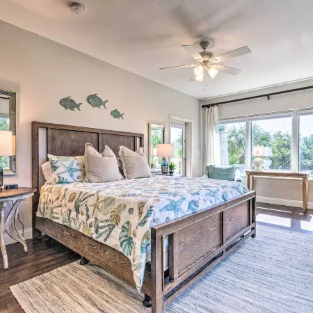 Classy Resort Condo w/ Balcony: Walk to Beach