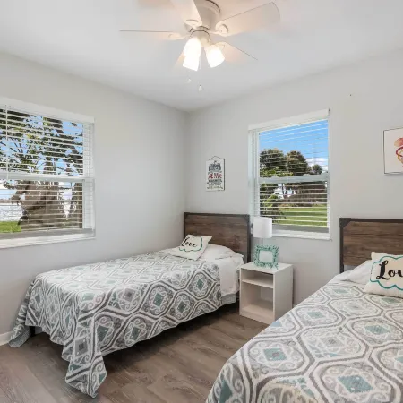 Palmetto Home w/ Manatee River Access!