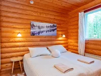 Karhu Hotels in Enonkoski