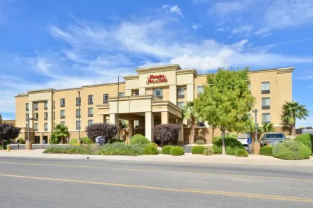 Hampton Inn & Suites Kingman