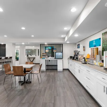Clarion Pointe