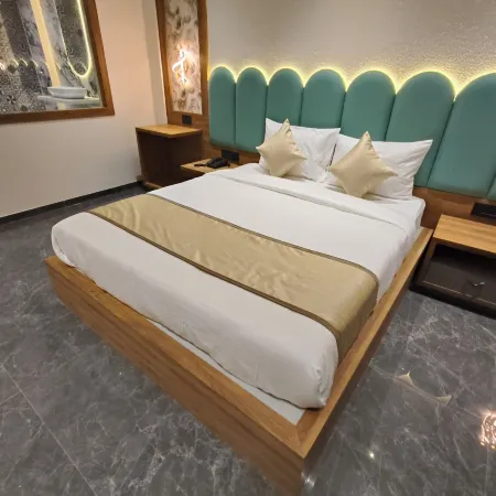 Hotel Stellar Suites Dombivali