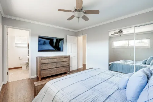 Private Zen Garden + Fireplace: Chic Hayward Oasis - 3 Sao