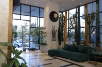 The Row Residental Hotel - Condos