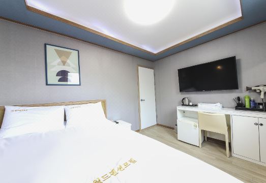 해남 월드 펜션